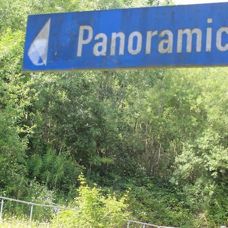 Zum Wohlfuehlen Ferienwohnung Fuer Max 5 Erwachsene Und 1 Kind, Schwimmbad Vor Der Tuer, Tiere Erlaubt Sierksdorf Esterno foto